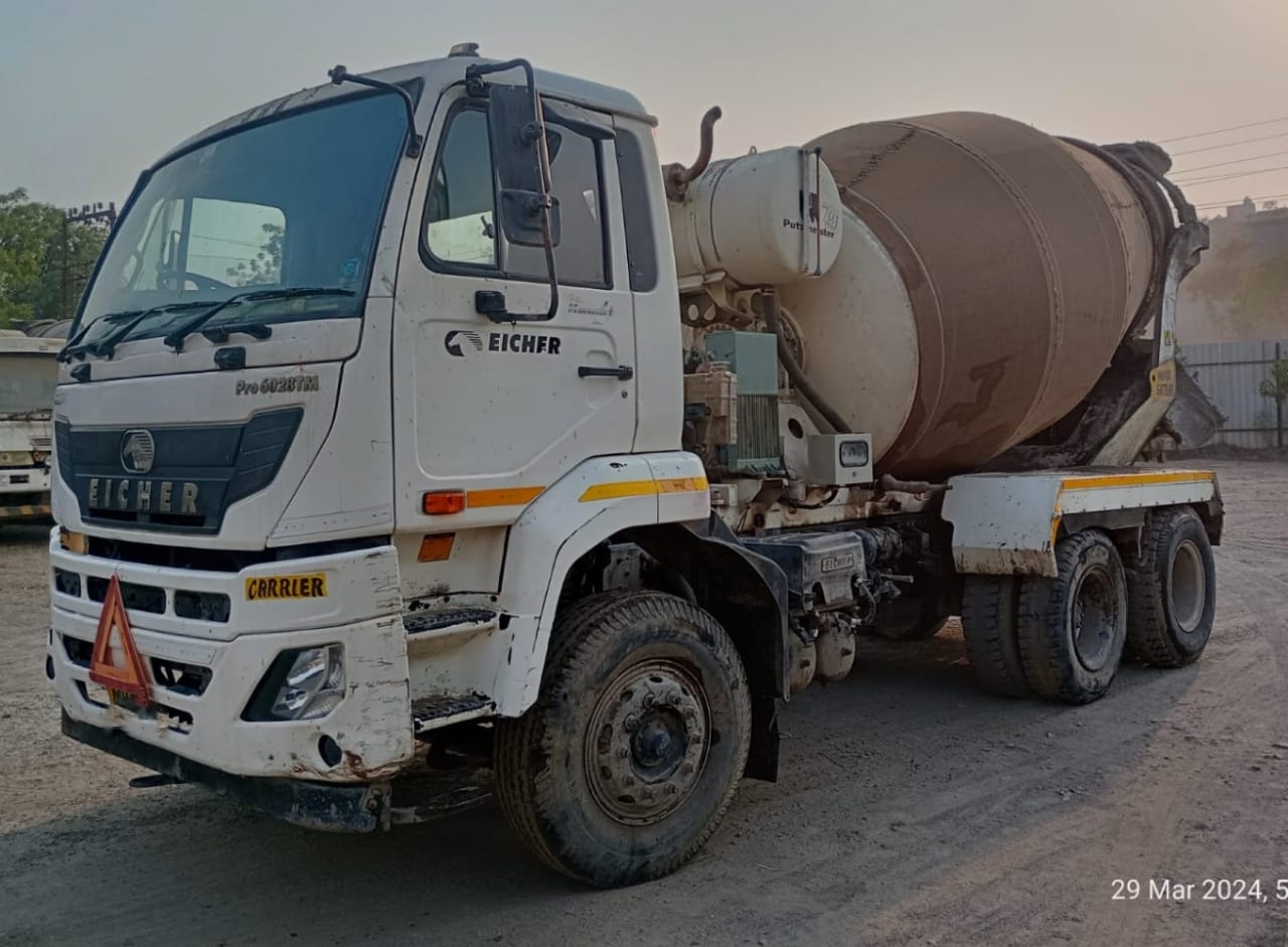 Eicher PRO 6028 Transit Mixer
